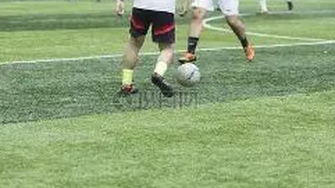 曼联计划明年1月降价出售桑乔，外媒曝光